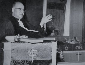 Image: Rev. Ernest Cassutto